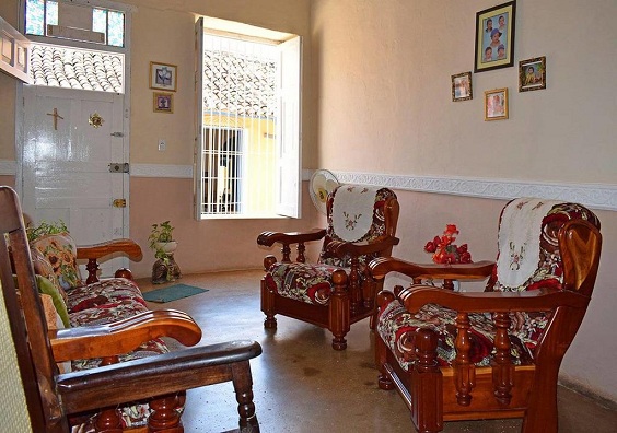 'Living room' Casas particulares are an alternative to hotels in Cuba.